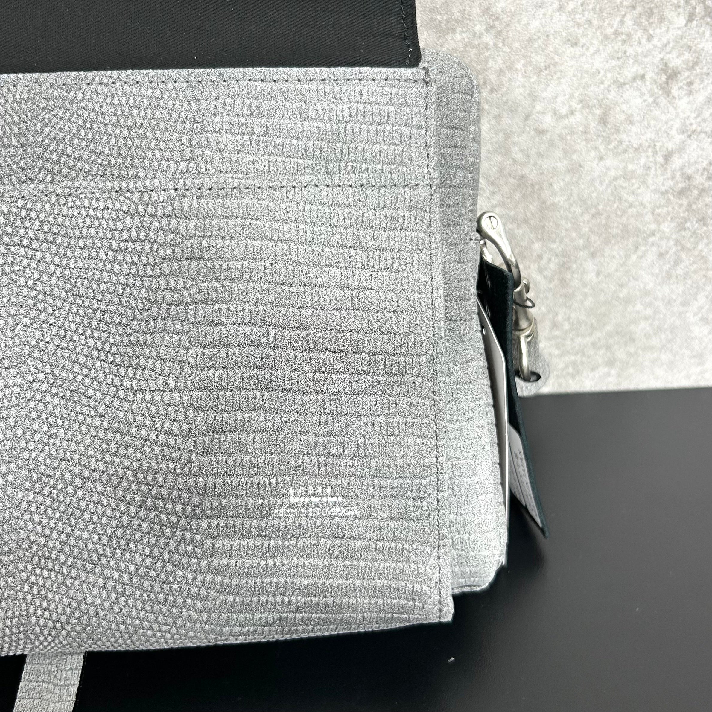 【MUL040】ショルダーバッグ　ホワイト汚し加工　リザード型押し　レザーショルダー　※7/2〜7/12より事務所から順次発送予定