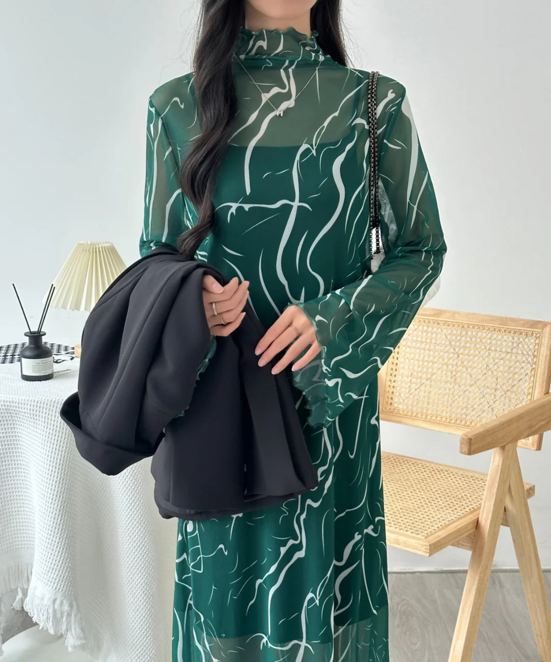 【ABITOKYO】インナーキャミ付きメロウシーズルメッシュシアーロングワンピース グリーン系その他 ※5/28-6/3より順次発送
