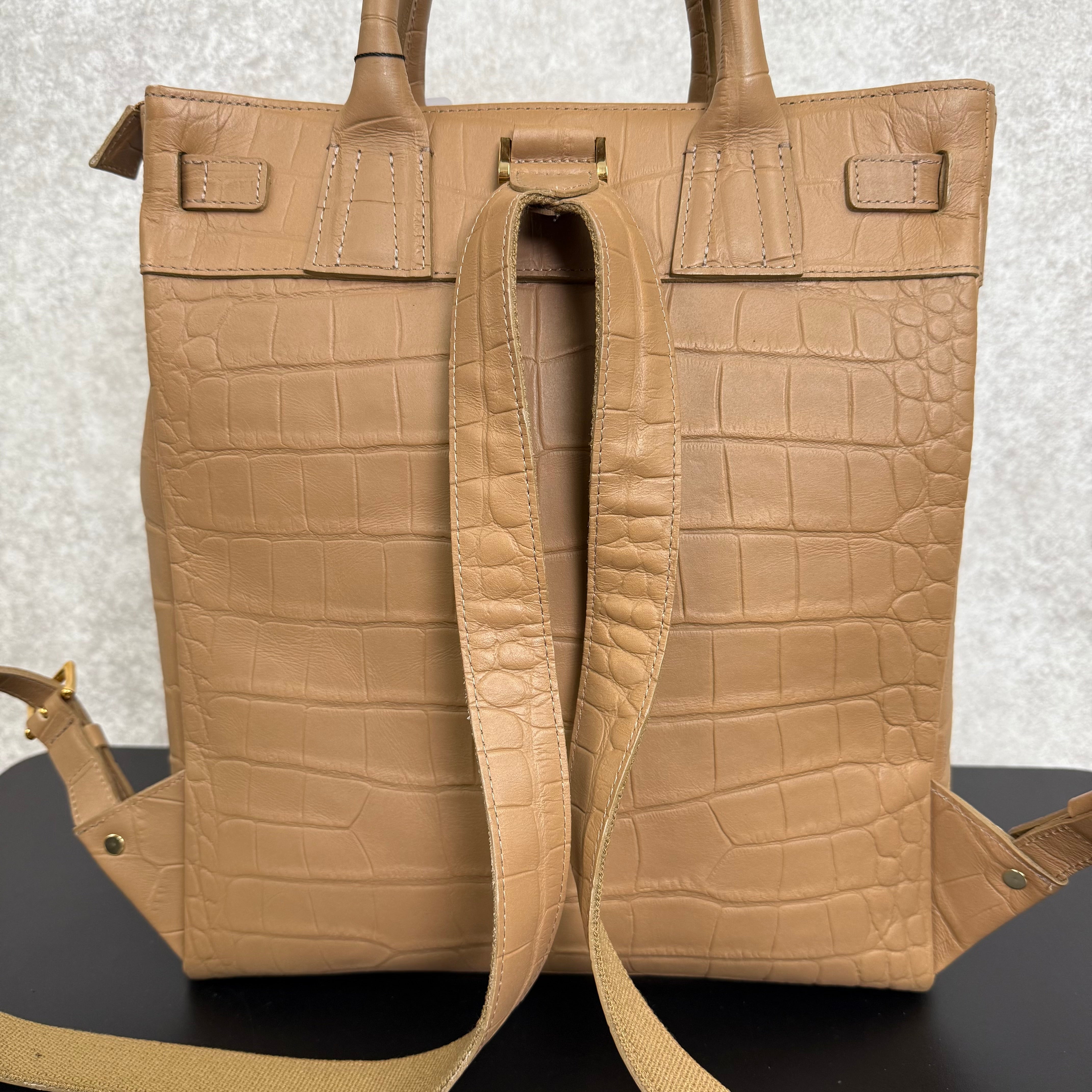 【MUL007】バックパックM　‐スムースベージュ‐　クロコダイル型押し　ゴールド金具　ゴールドライン入り　※7/2〜7/12より事務所から順次発送予定