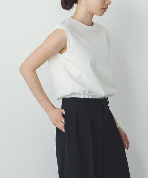 【hunch】汗染み防止加工スリーブレスベーシックプルオーバー　-オフ-　※8/6〜12迄に順次発送予定