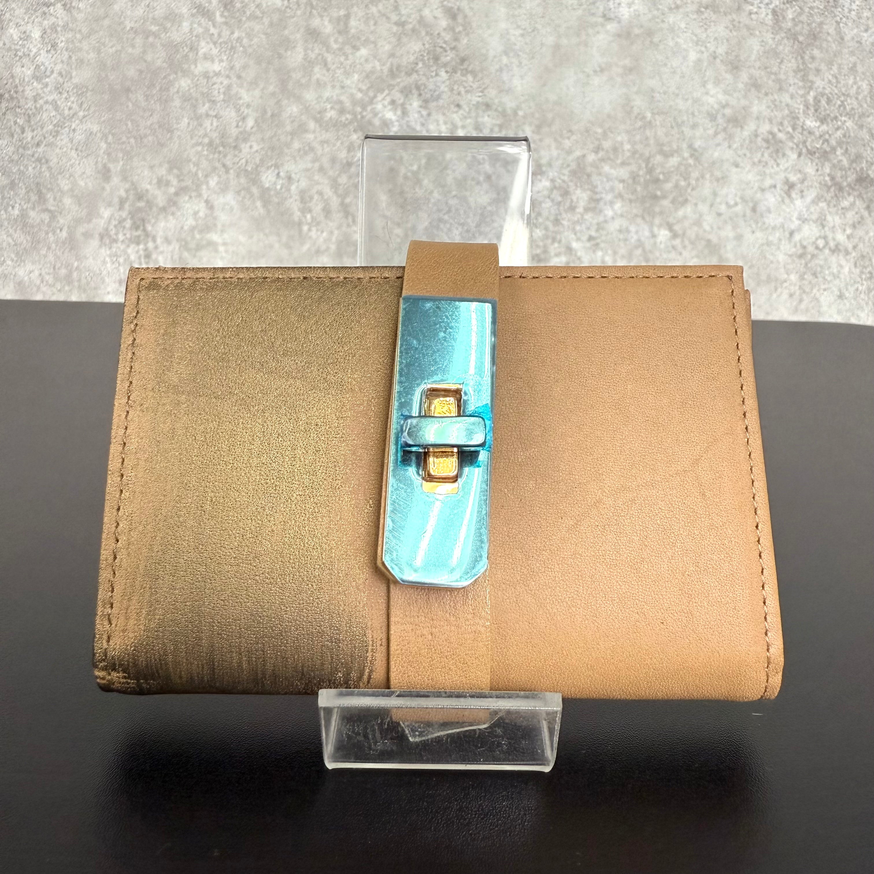 【MUL123】カードケース　‐スムースベージュ‐　ゴールド金具　ゴールドライン入り　※7/2〜7/12より事務所から順次発送予定