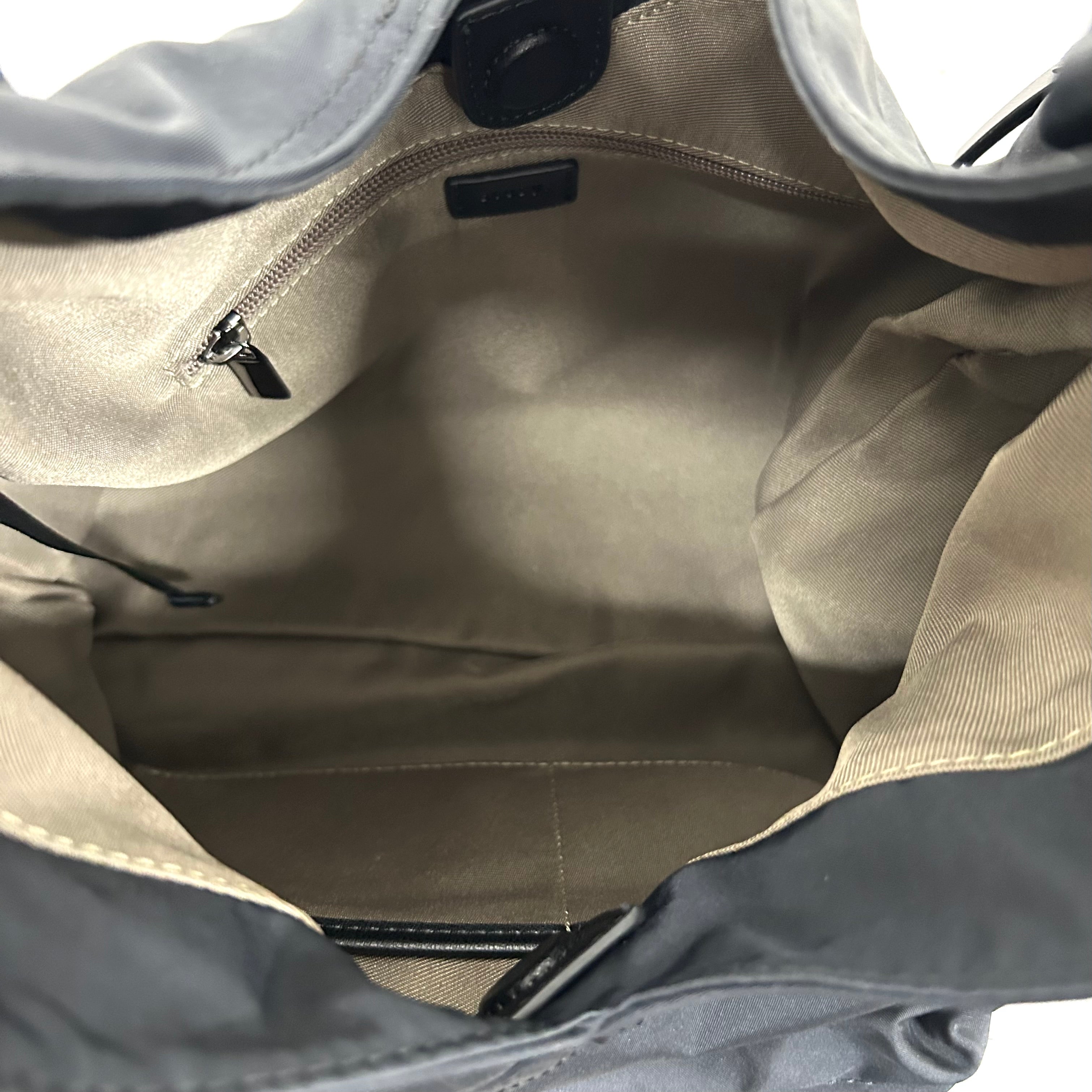 ※ 完全受注販売【story.】PDトライアングルトートL -ブラック-