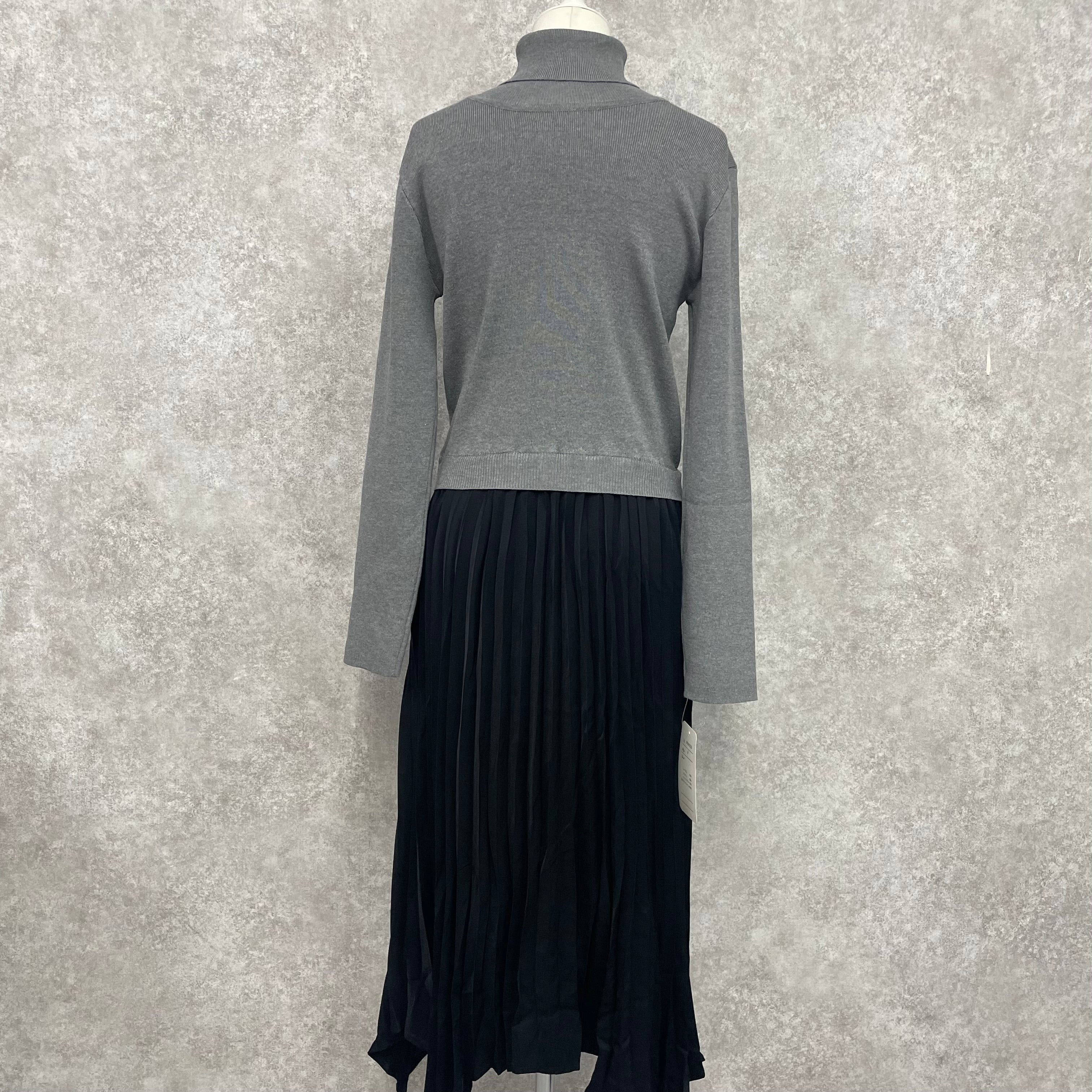 ニット×プリーツ ドッキングワンピース -グレー-　※10/22~28頃より順次発送　※ハンガー納品