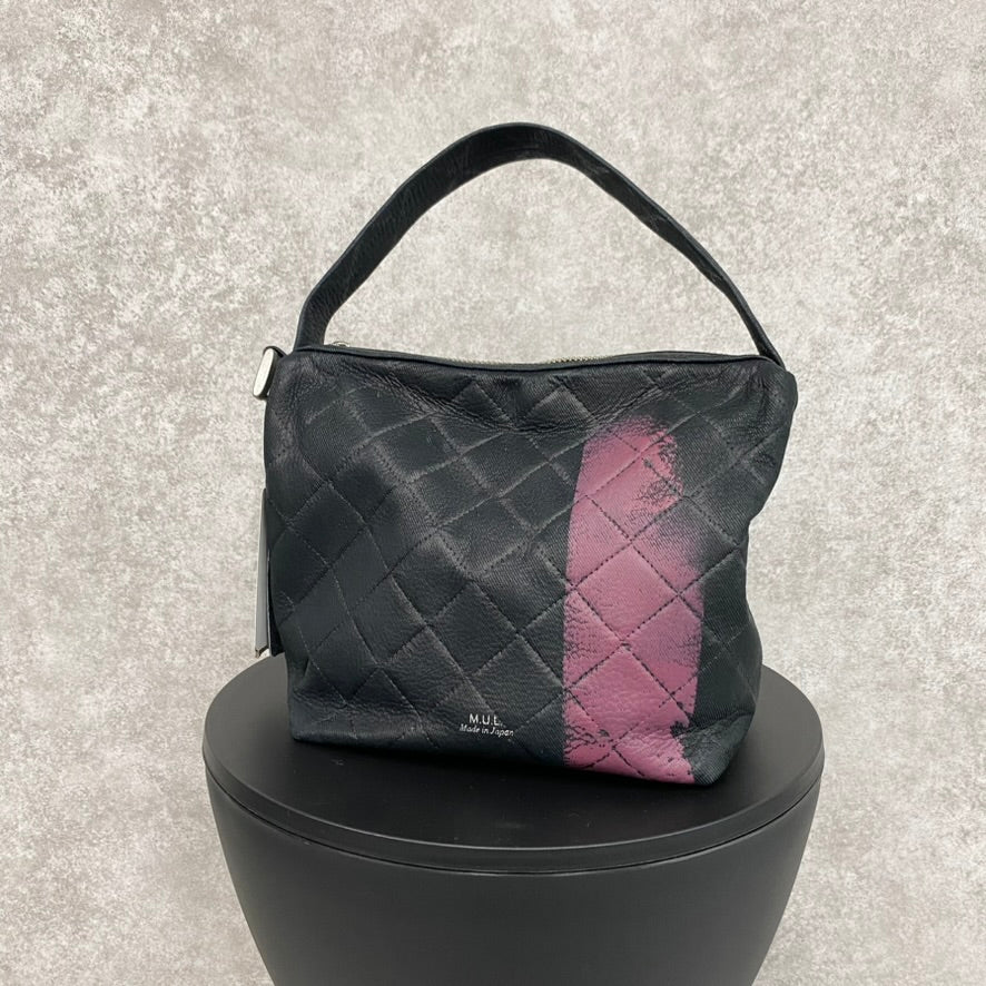 【MUL094-PK】ドロップ2way S オイルレザーキルティング(ブラック) ピンクライン　※10/29〜11/2より弊社事務所から順次発送