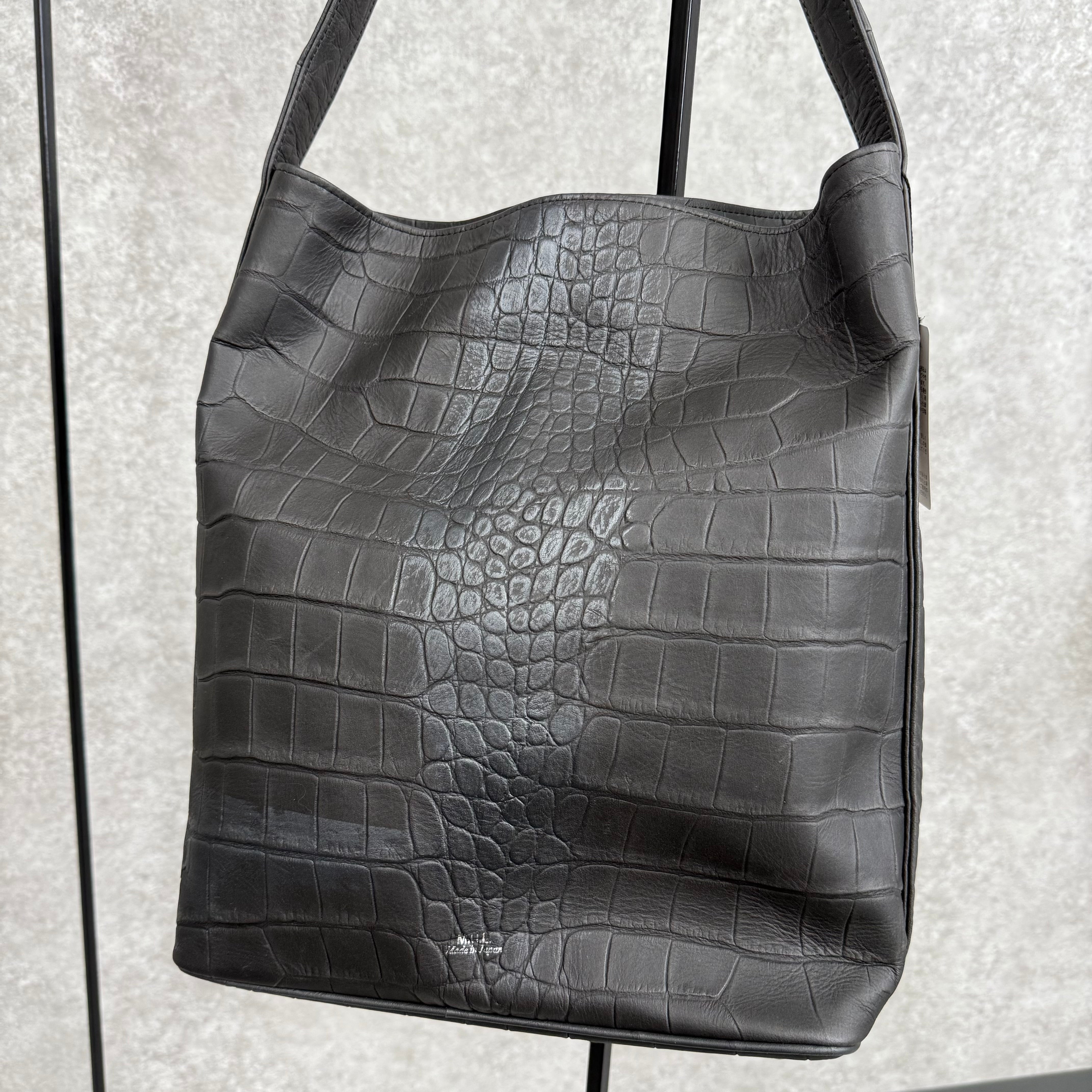 【MUL085】バケットトートM　-スモーキーブラック-　クロコダイル型押し　シルバーライン入り　※7/2〜7/12より事務所から順次発送予定