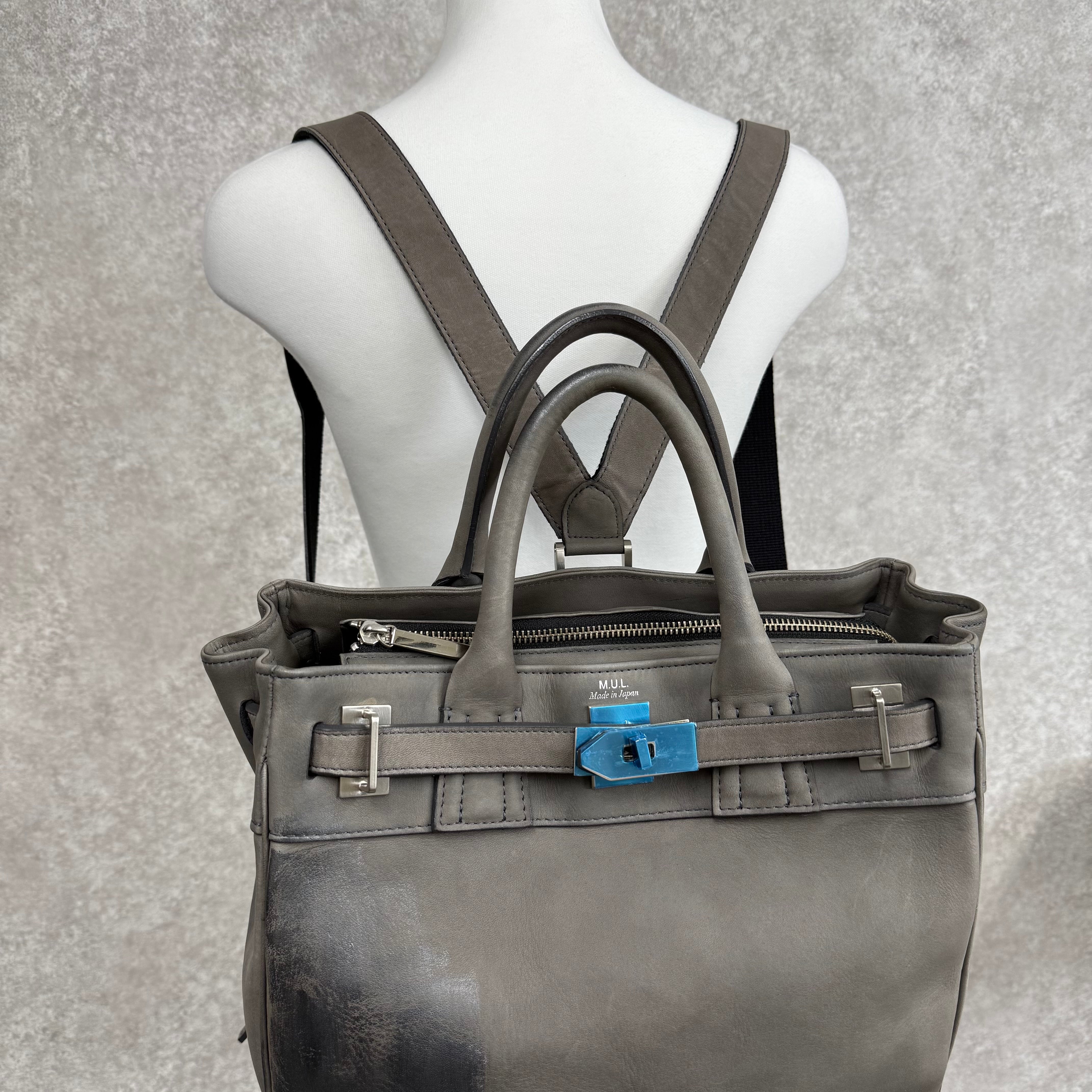 【MUL007】バックパックM　‐グレー‐　オイルレザー　洗い加工　シルバー金具　シルバーライン入り　※7/2〜7/12より事務所から順次発送予定