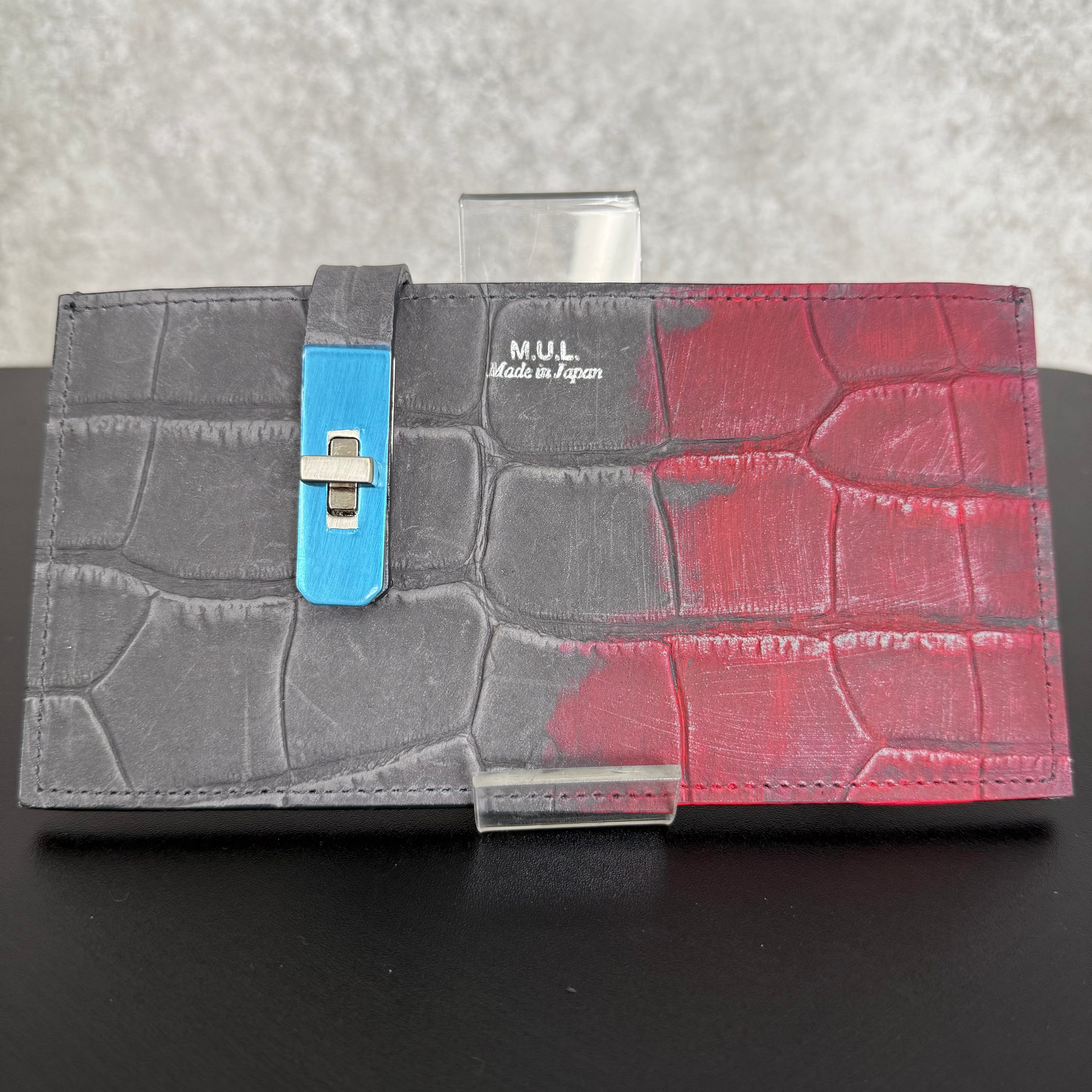 【MUL027】フラットロングウォレット　‐グレー‐　クロコダイル型押し　シルバー金具　ピンクライン入り　※7/2〜7/12より事務所から順次発送予定