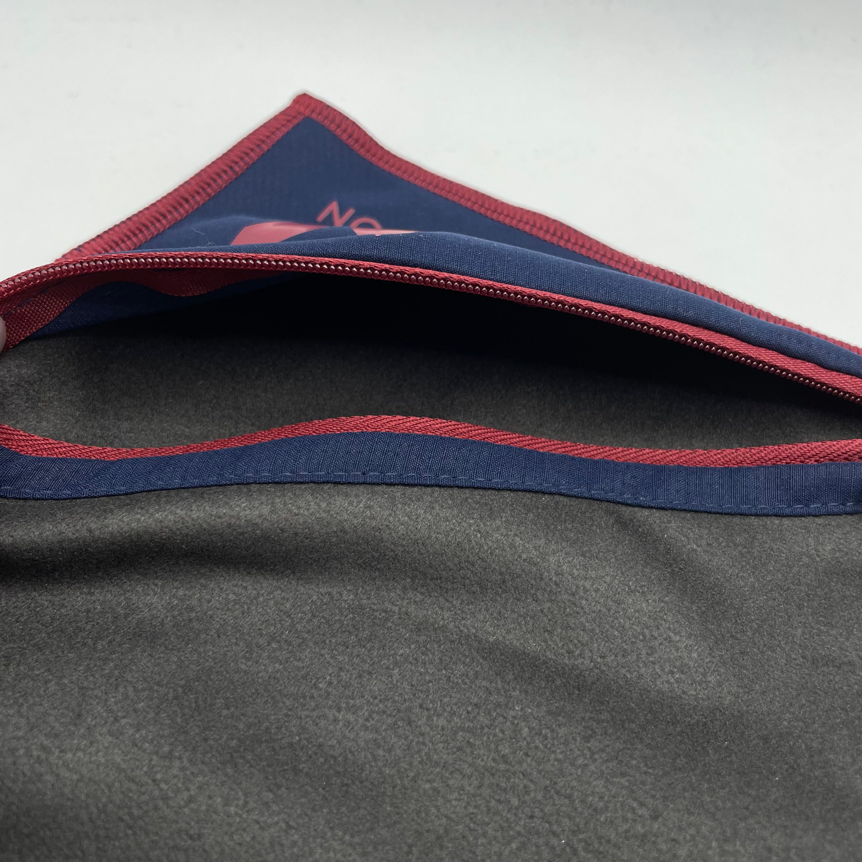 【MISSION】Cooling Summit Pocket Towel -Black/Navy　※7/2-7/5頃より順次配送