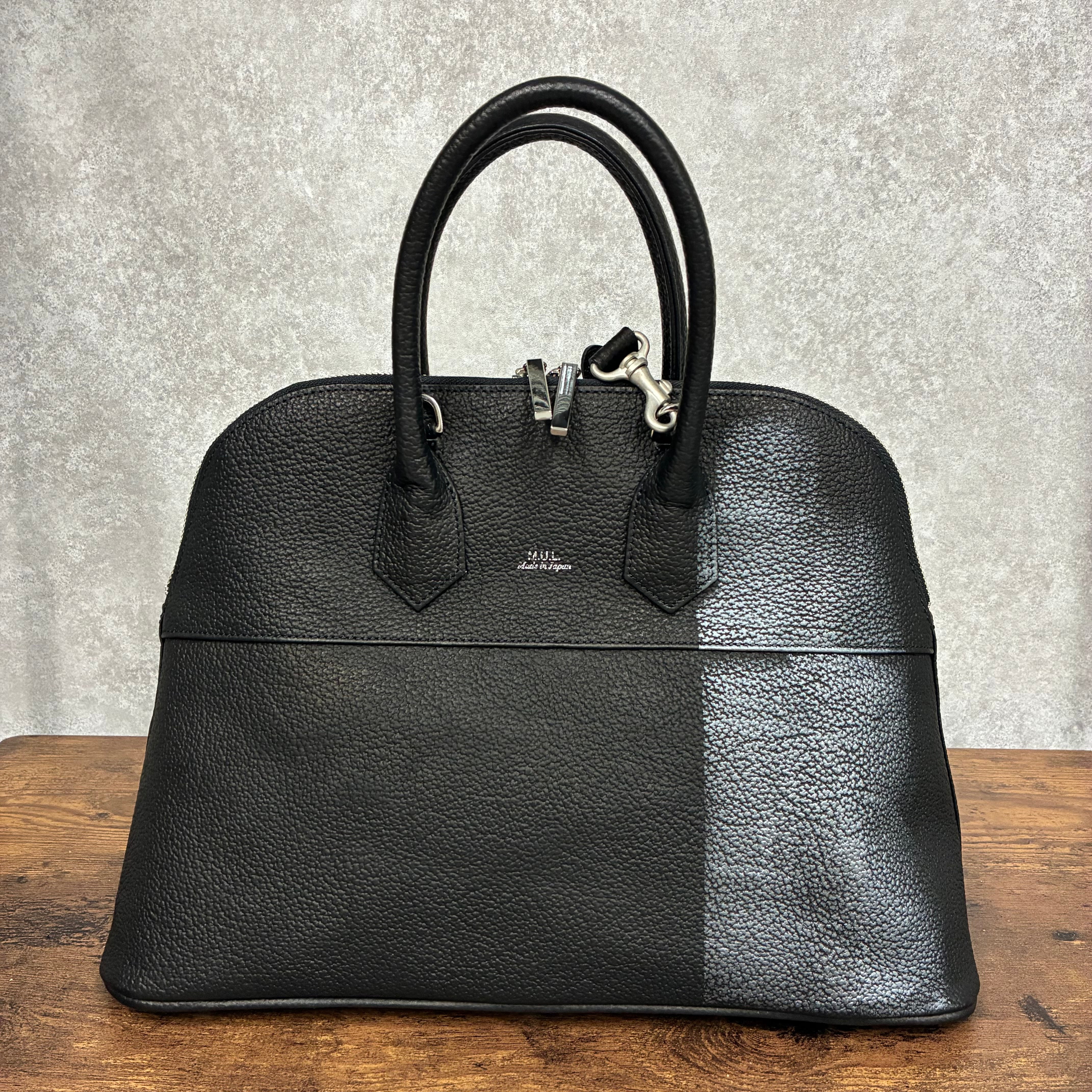 【MUL079-BK-SB-SLV】ラウンドトートM　シボ型押し  ブラック　シルバーライン入り　※7/2〜7/12より事務所から順次発送予定