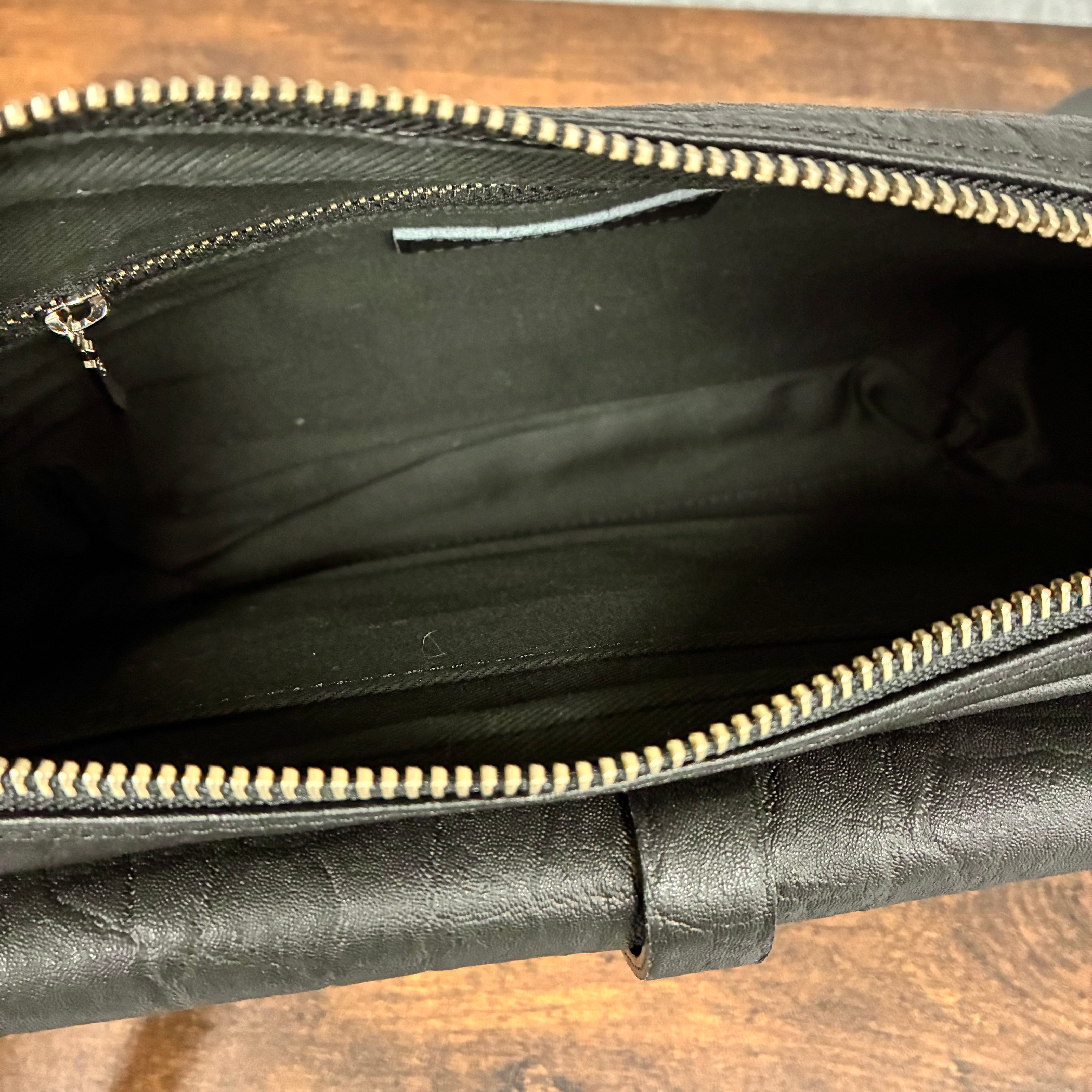 【MUL040】ショルダーバッグ　-ブラック-　エレファント型押し　レザーショルダー　※7/2〜7/12より事務所から順次発送予定