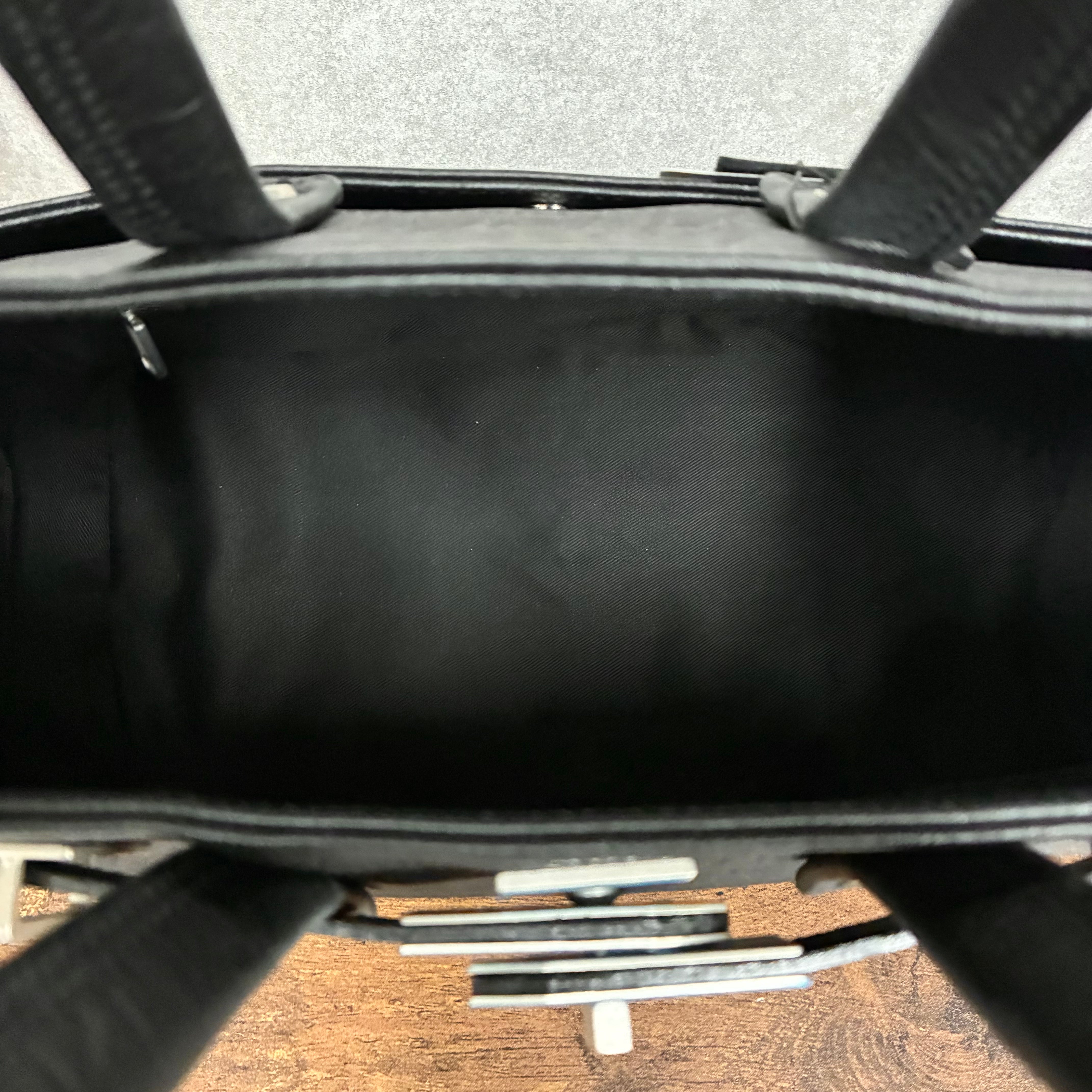 【MUL063】stud series トート　S　エレファント型押し　-ブラック-   シルバーライン入り　※7/2〜7/12より事務所から順次発送予定
