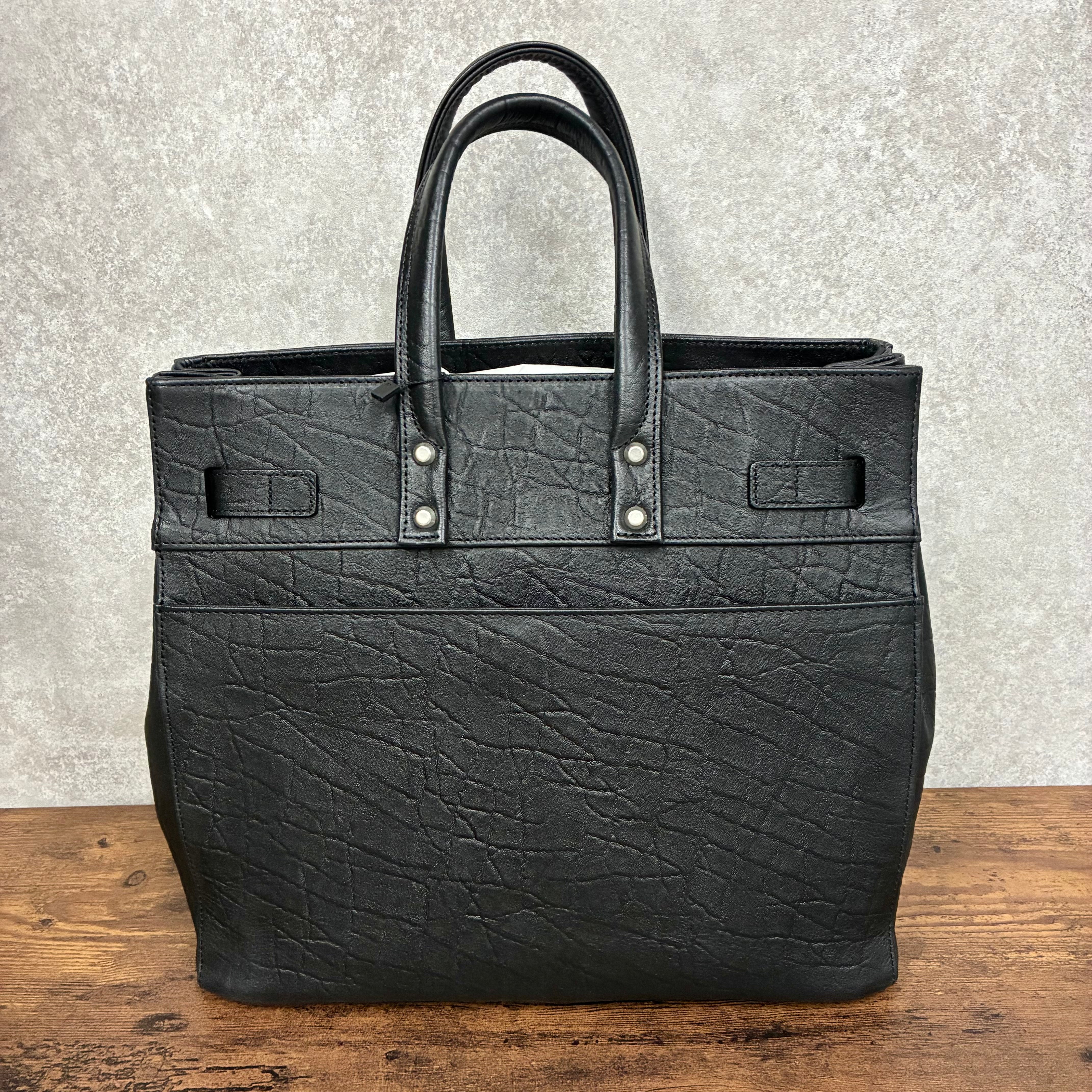 【MUL064】stud series トート　M　 - ブラック-　エレファント型押し　シルバーライン入り　※7/2〜7/12より事務所から順次発送予定