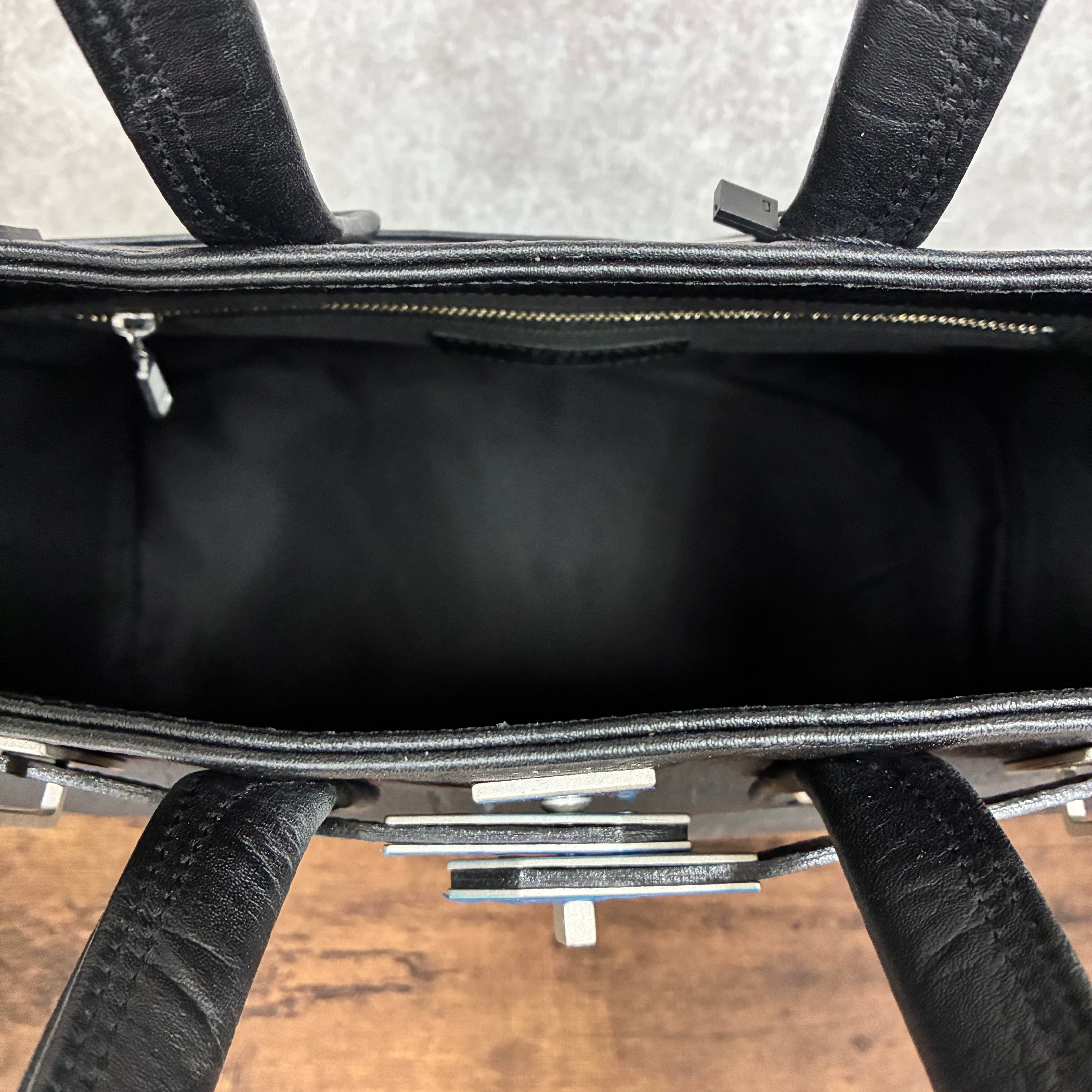 【MUL064】stud series トート　M　 - ブラック-　エレファント型押し　シルバーライン入り　※7/2〜7/12より事務所から順次発送予定