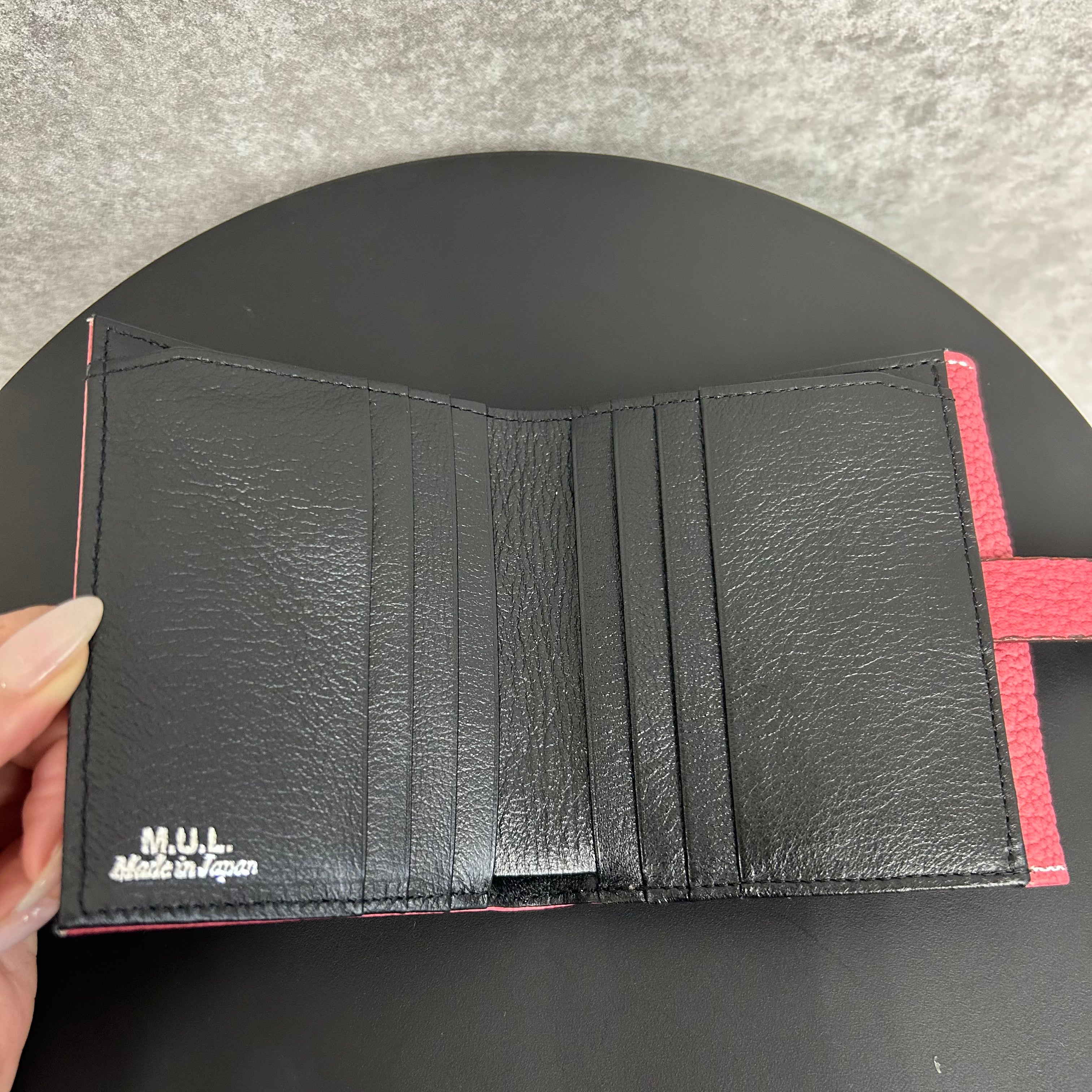 【MUL124】ミニウォレット　ピンク　シボ型押し　※2/10〜17頃より順次発送予定