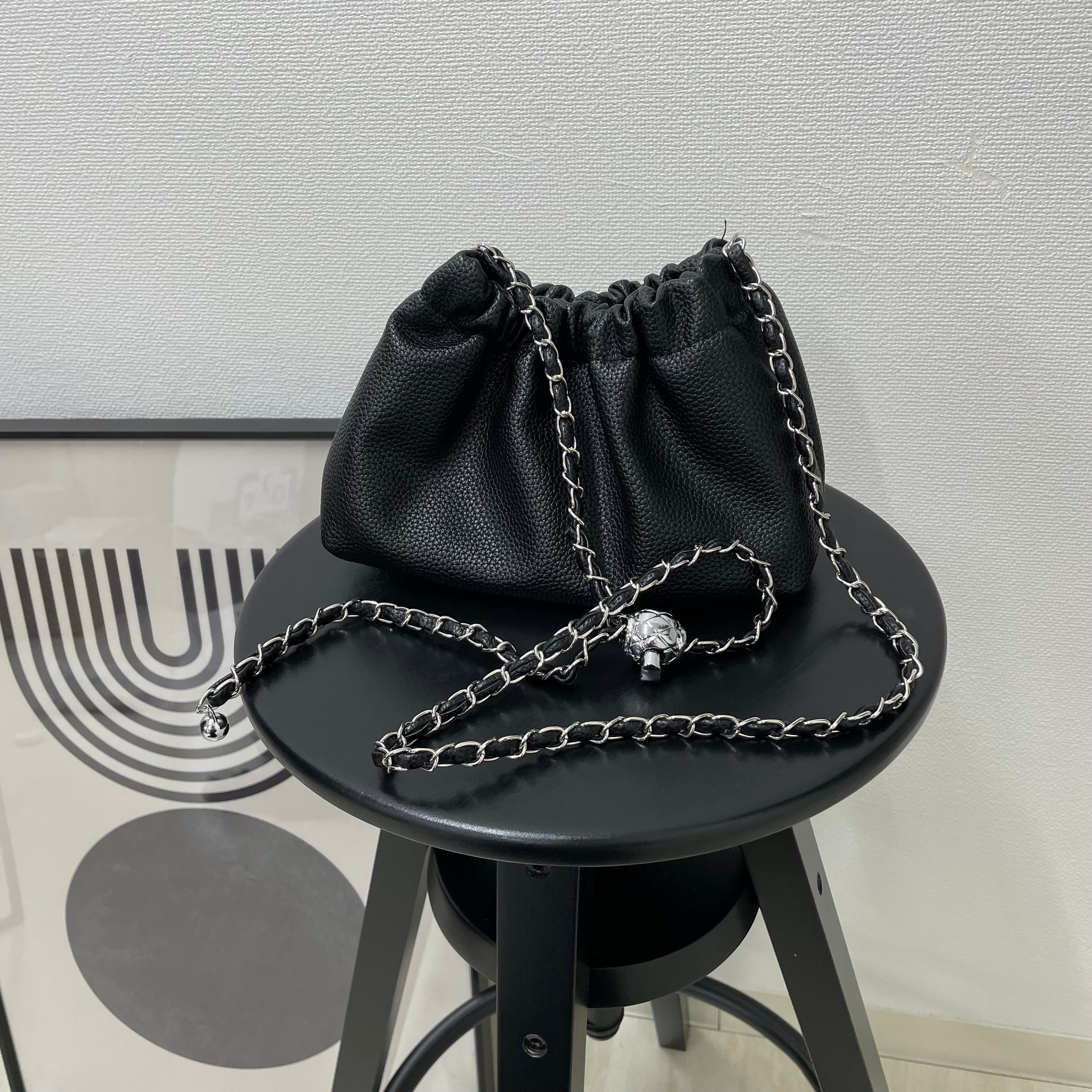 【Nb0319】ファッションチェーンショルダーバッグ- ブラック-　※2/18〜24頃より順次発送予定