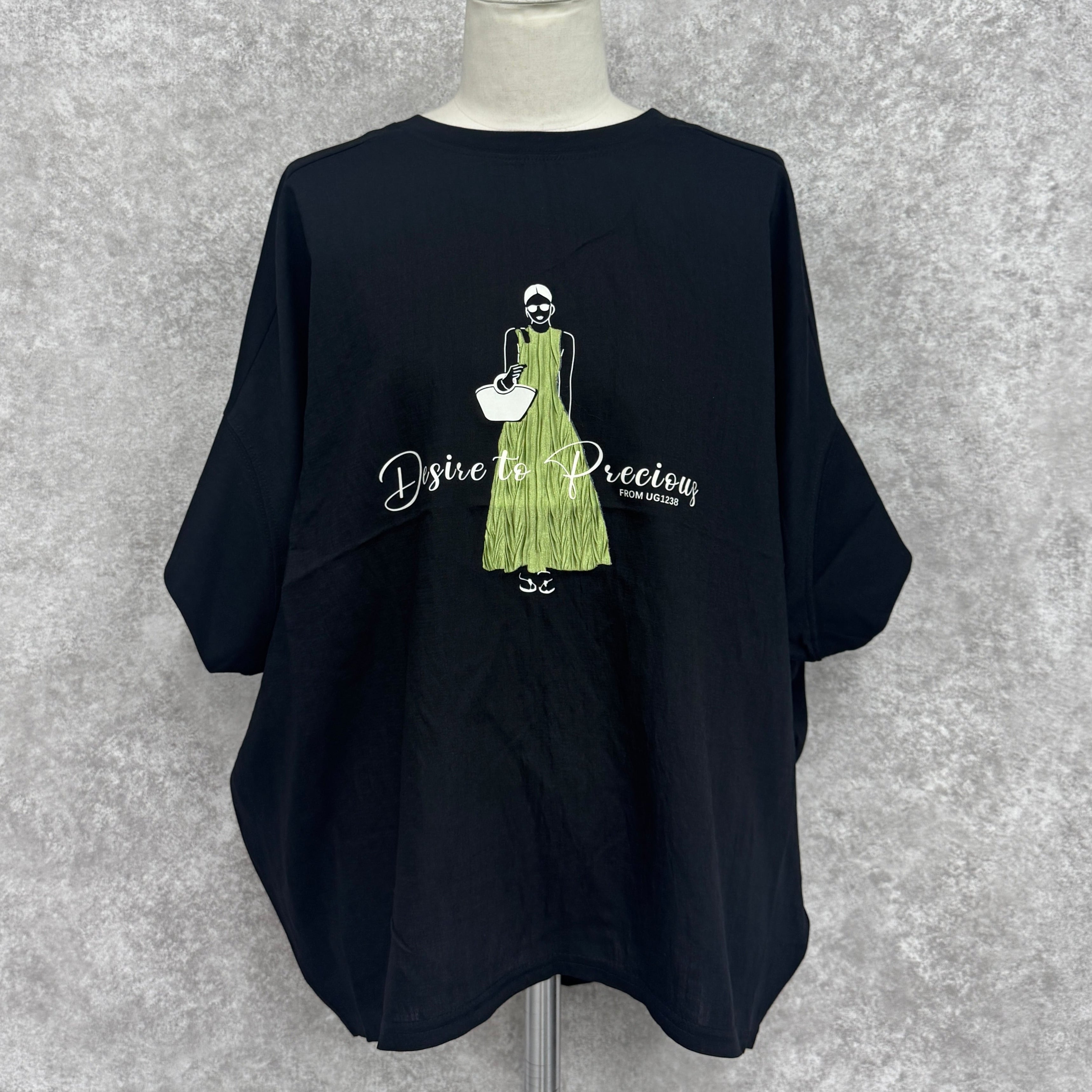 レディプリントゆったりTシャツ　-ブラック-　※7/9~7/15迄に順次発送予定