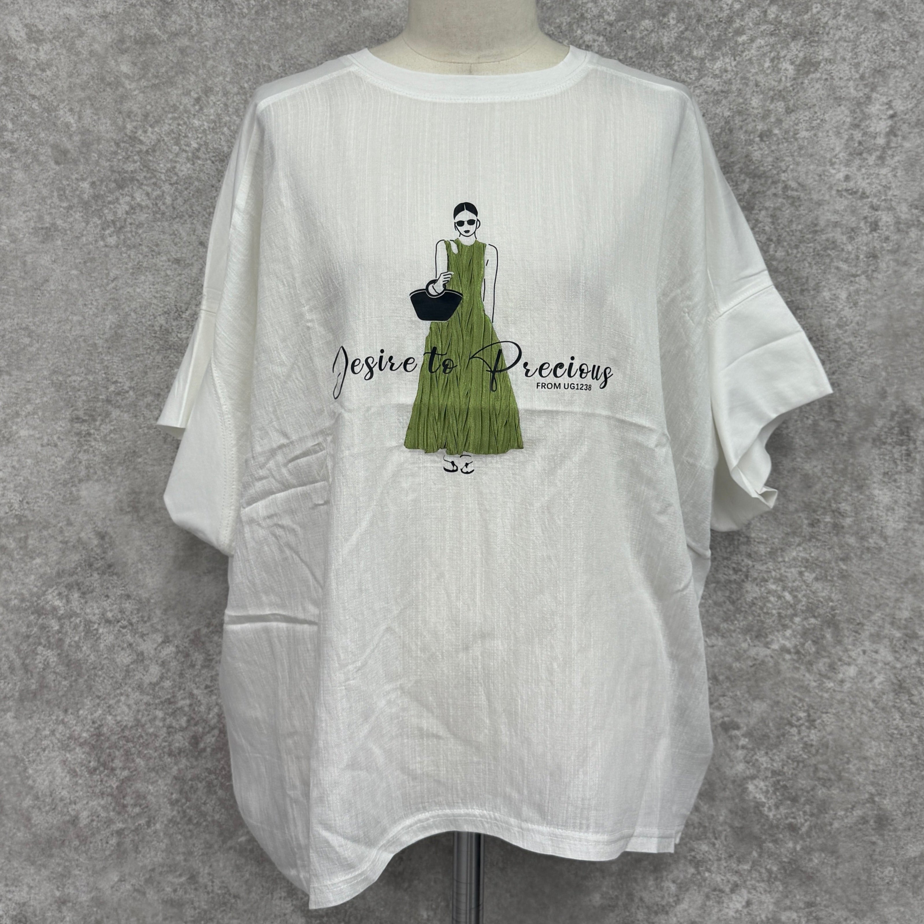 レディプリントゆったりTシャツ　-アイボリー-　※6/11~6/17迄に順次発送予定