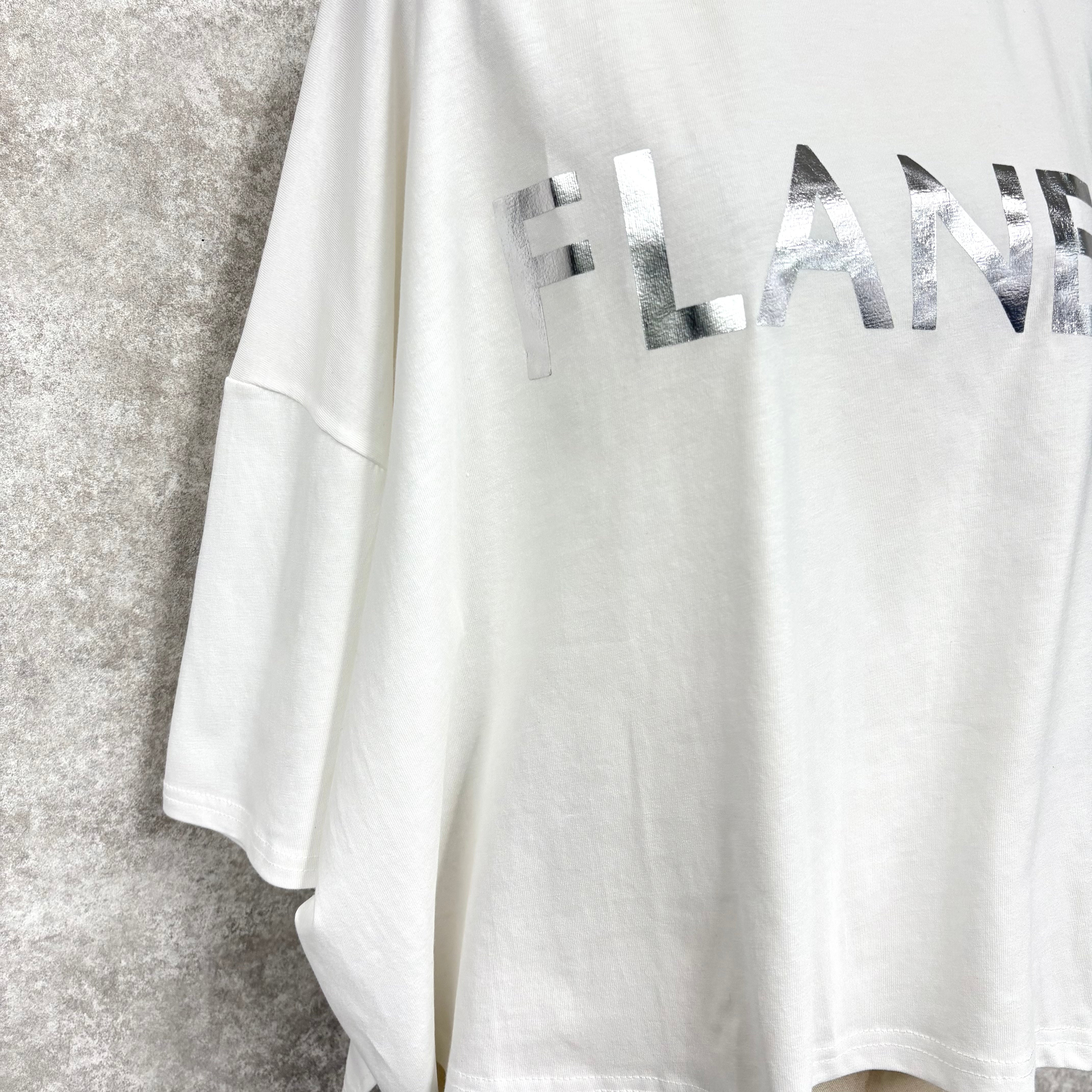 箔プリントTシャツ　-ホワイト-　※5/14〜5/20迄に順次発送予定