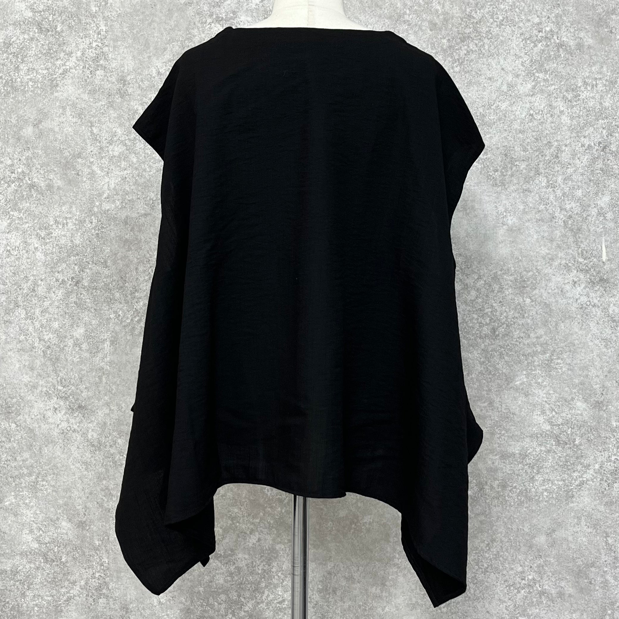 【kanaの趣味シリーズ】サイド垂れVEST　-ブラック- ※3/12〜18頃より順次発送予定