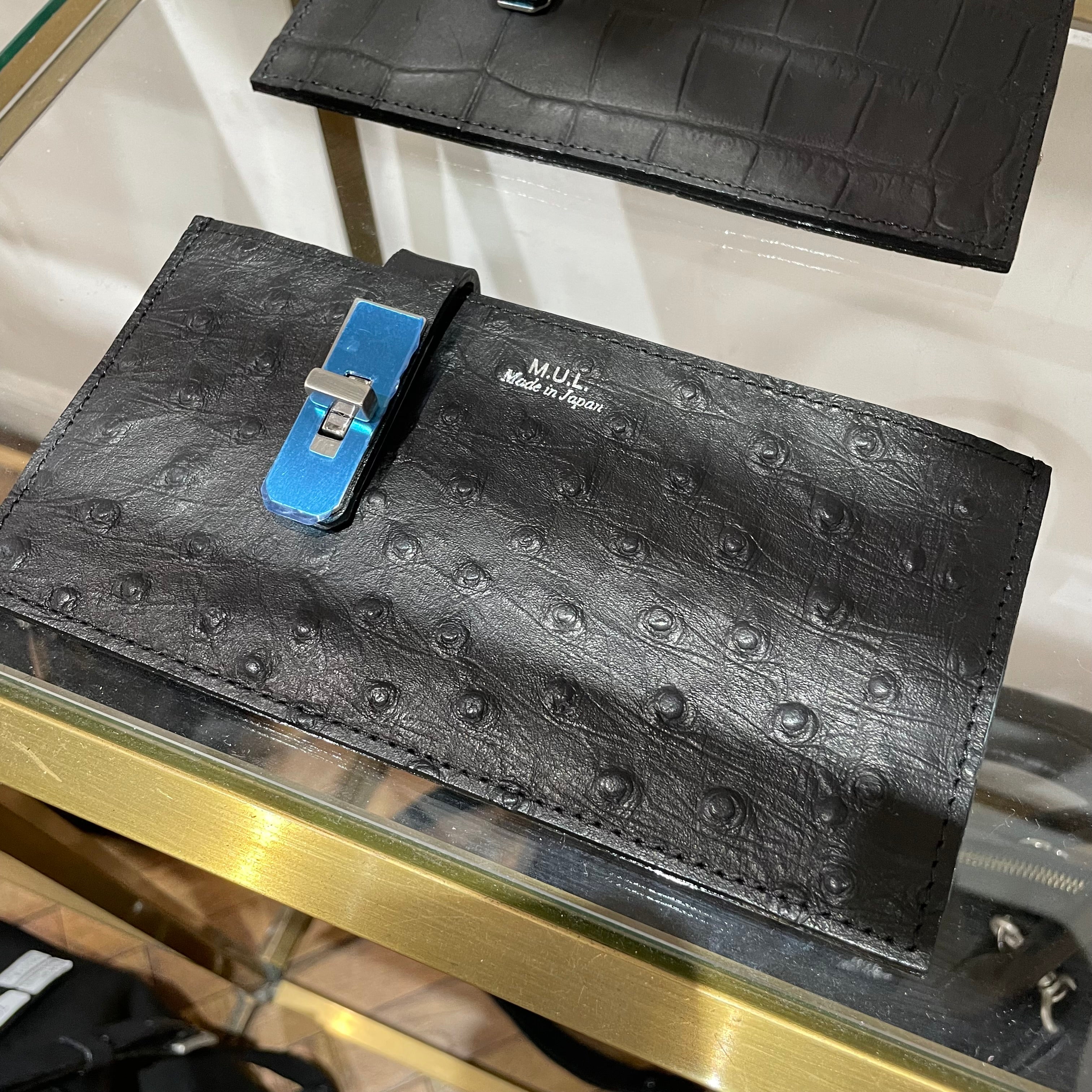【M.U.L.】フラットロングウォレット -ブラック-　オーストリッチ型押し ※4/22~26順次発送予定