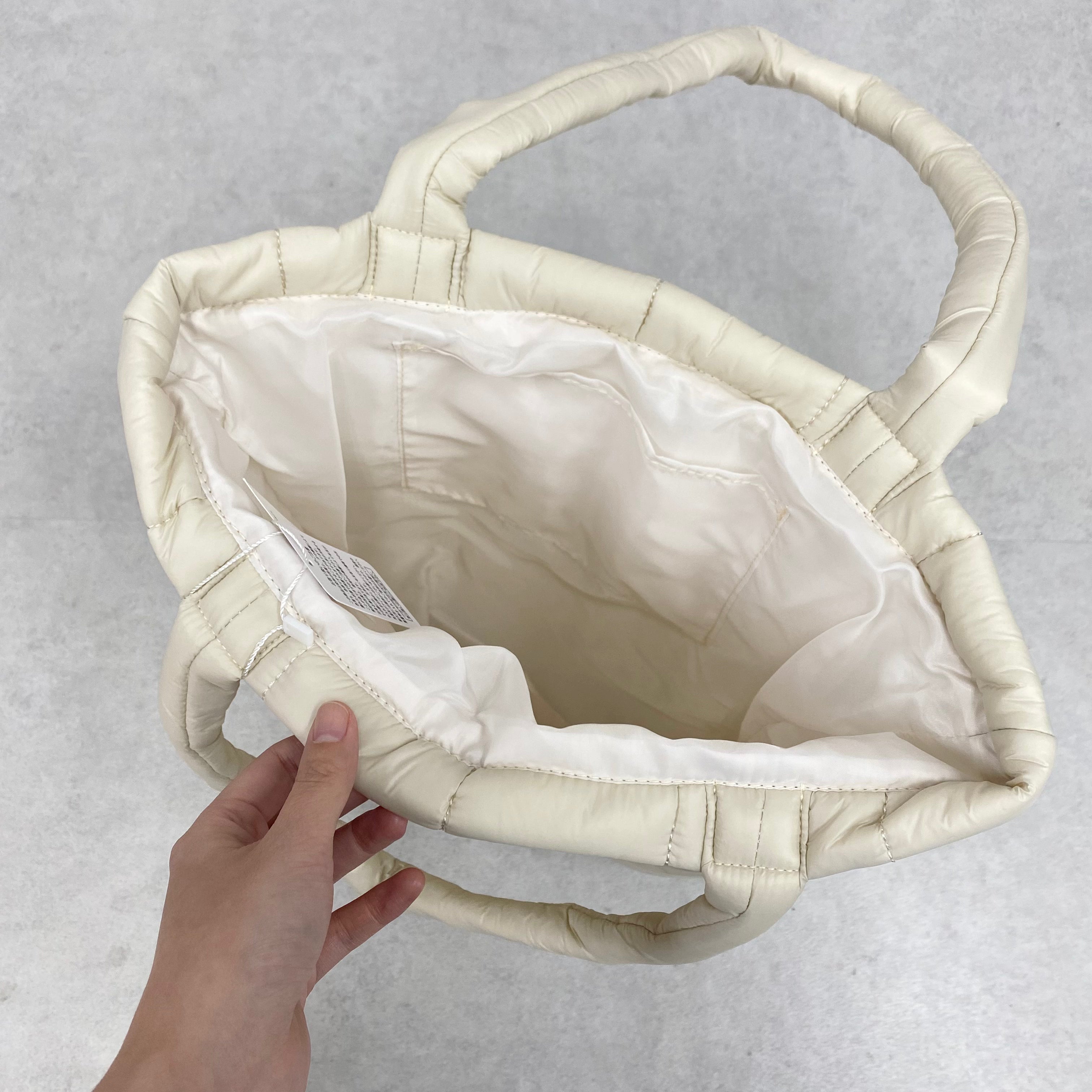 キルティングトートBAG　アイボリー　※12/3-9頃より順次発送予定
