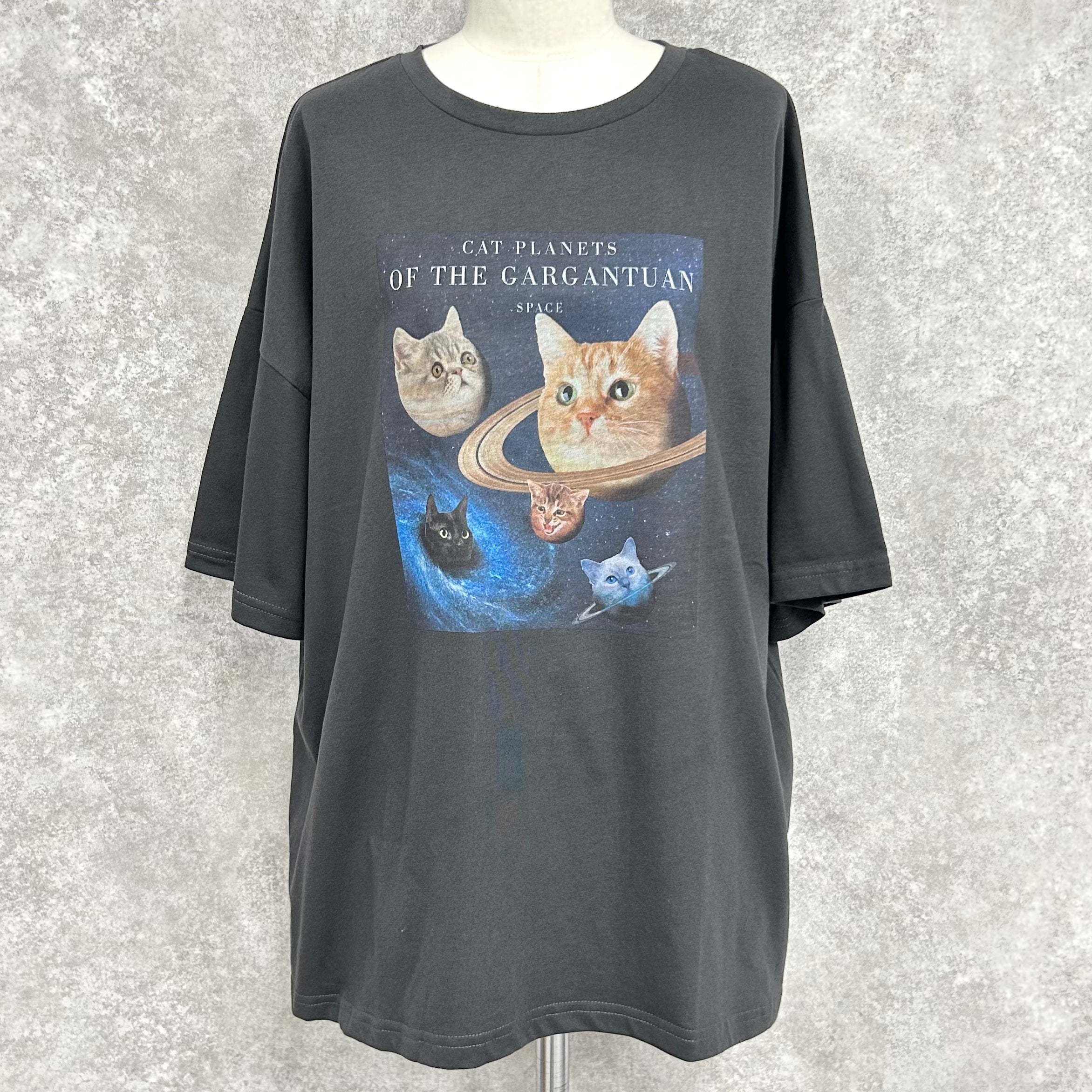 宇宙ネコプリントBIG Tシャツ　-ブラック-　※7/2~7/8迄に順次発送予定