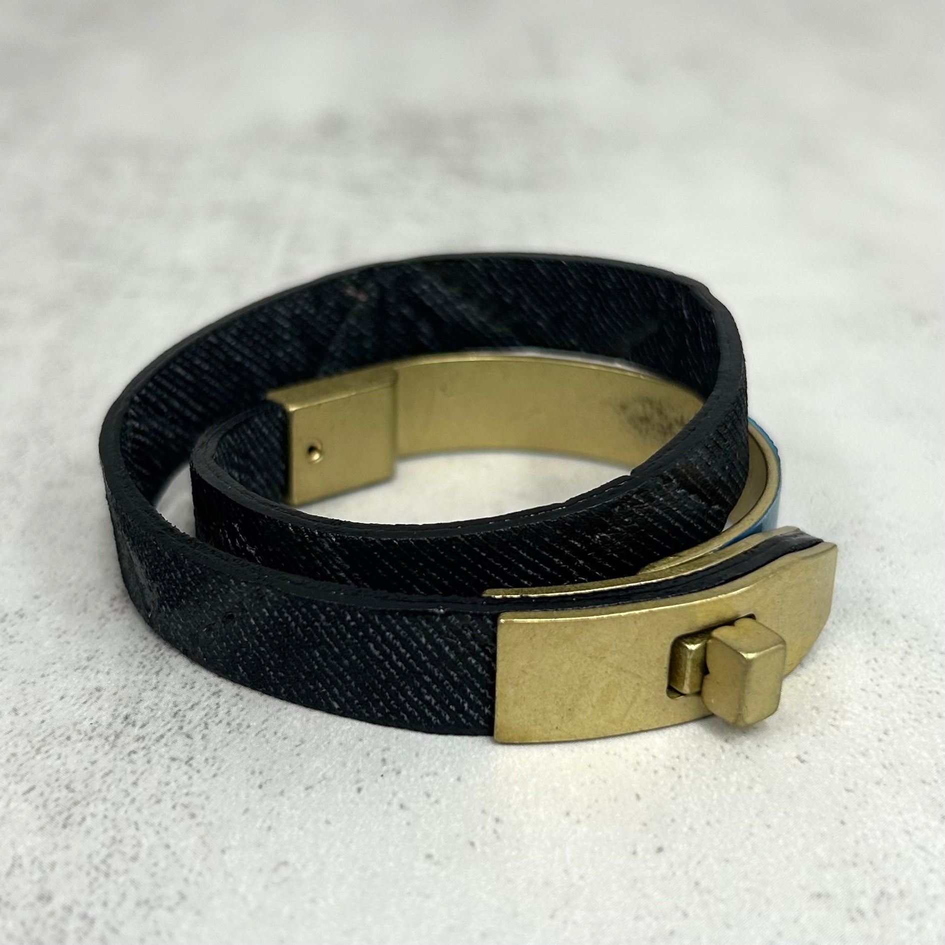 【M.U.L.】ブレスレット  ブラック  デニムレザーキルティング型押し  マットゴールド金具   ※1週間前後で事務所より発送