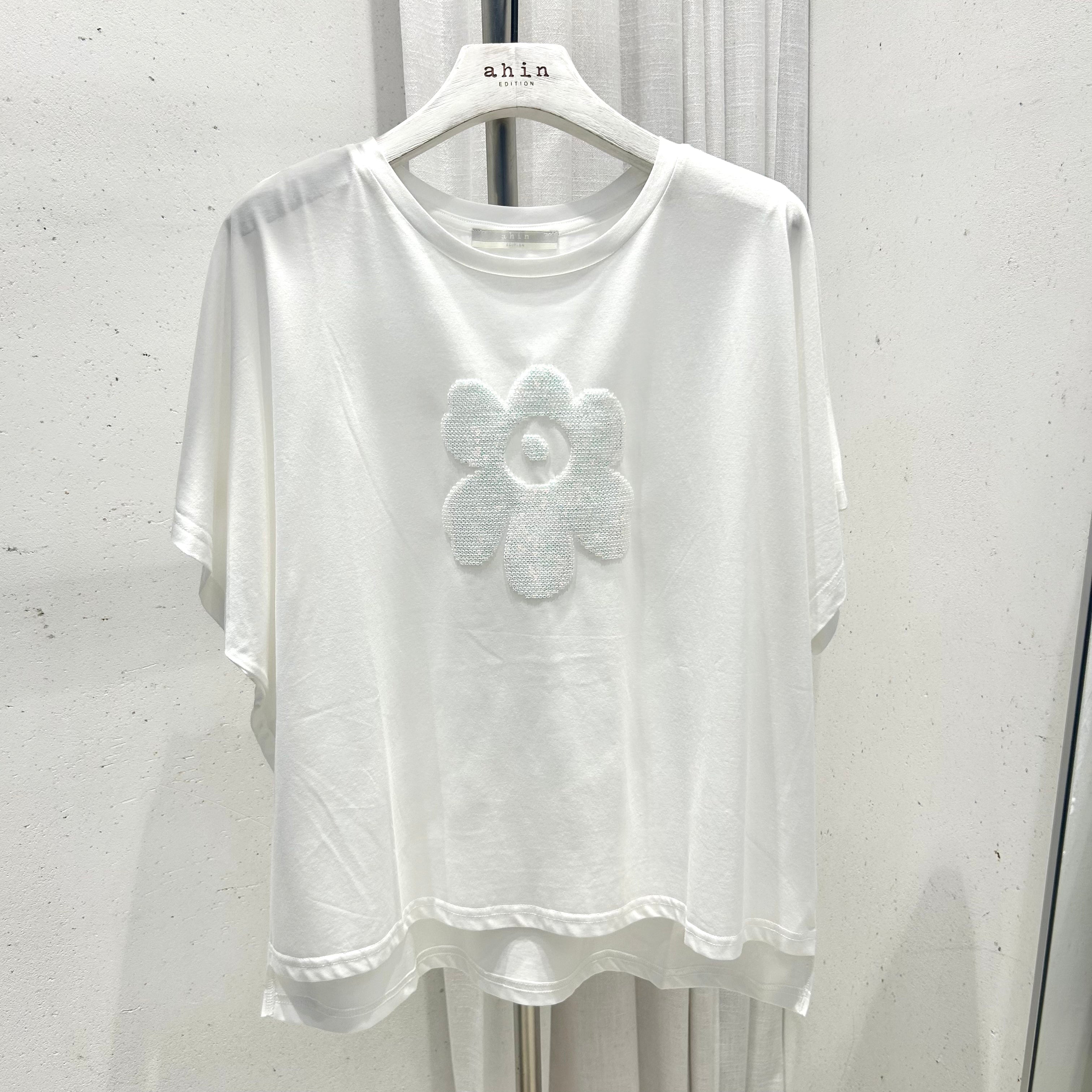【rowee】ポイントフラワーTシャツ  -ホワイト+ホワイトフラワー-   ※7/8-15頃より順次配送