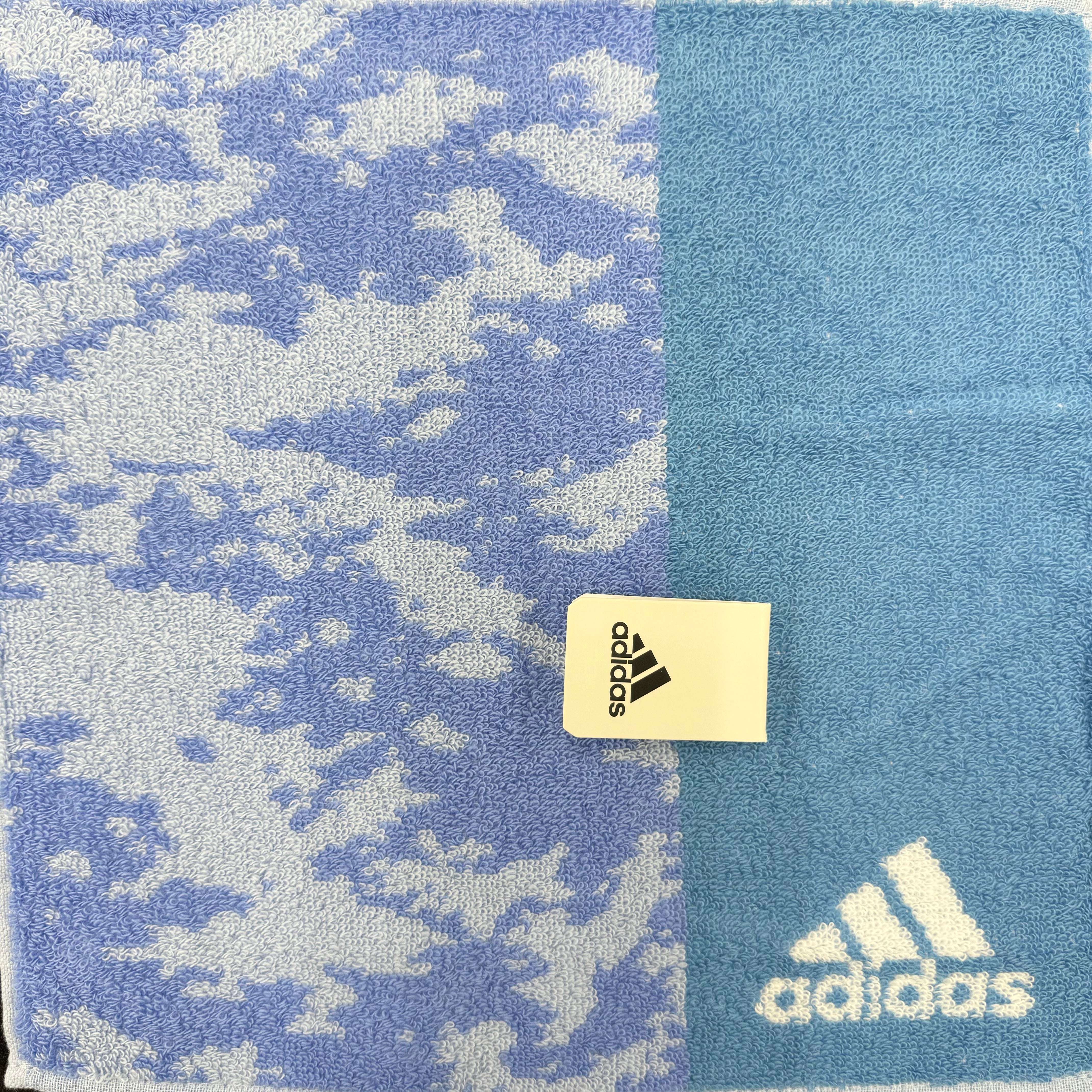 【adidas】ハンカチ　カモ柄　2色　※6/25-28より順次配送