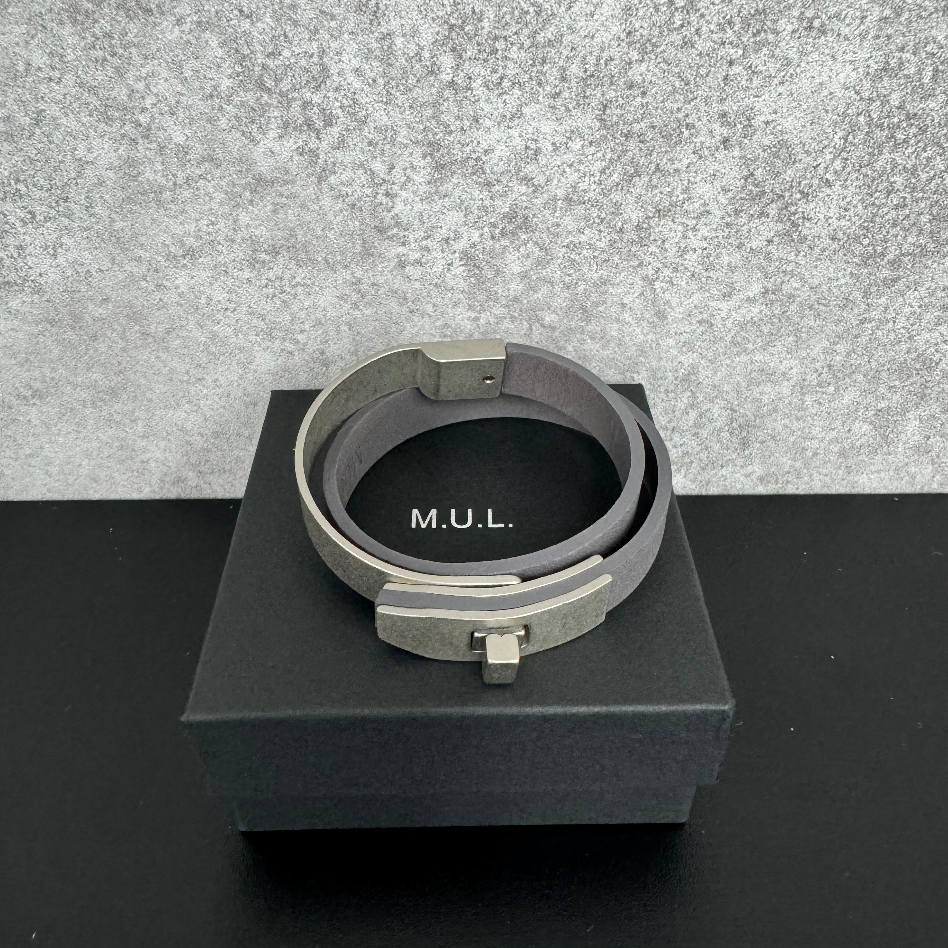 【M.U.L.】ブレスレット　灰グレー　オイルレザー　※1週間前後で発送
