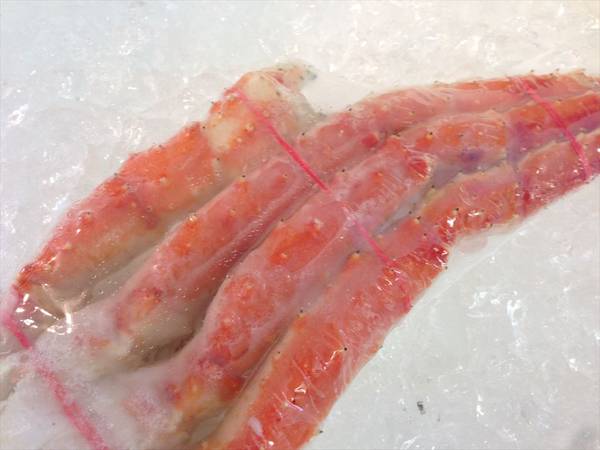 【北海道フェア　水産部門🐟】冷凍ボイルタラバ足(シュリンク)　800g　※5/25~31より順次発送予定　（クーポン対象商品）