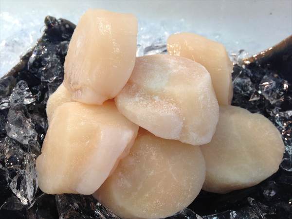 【北海道フェア　水産部門🐟】冷凍ホタテ貝柱 2Sサイズ　1kg /pc　※5/25~31より順次発送予定　（クーポン対象商品）