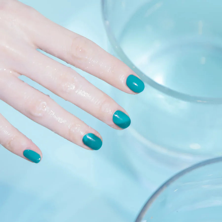 【NAILSINC】35　SERVING SWIRLS Ocean Street ※5/28-6/3より順次発送