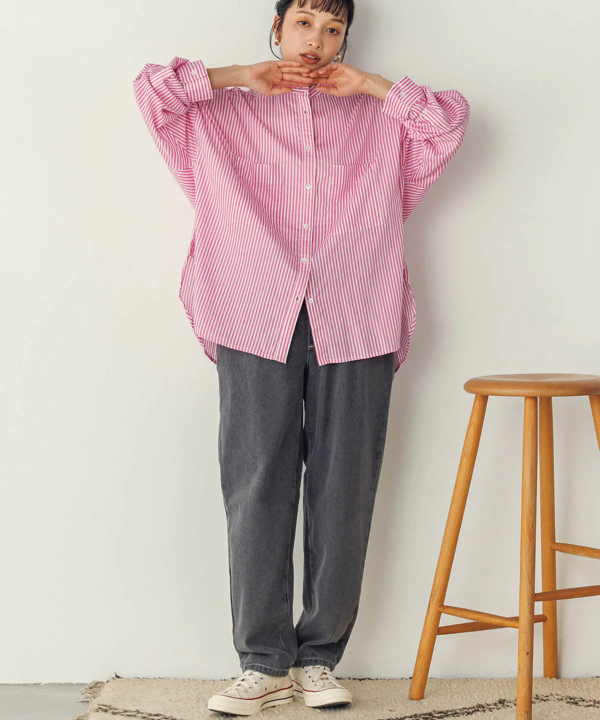 【hunch】デニムテーパードパンツ　グレー　※8/27-9/2より順次配送予定