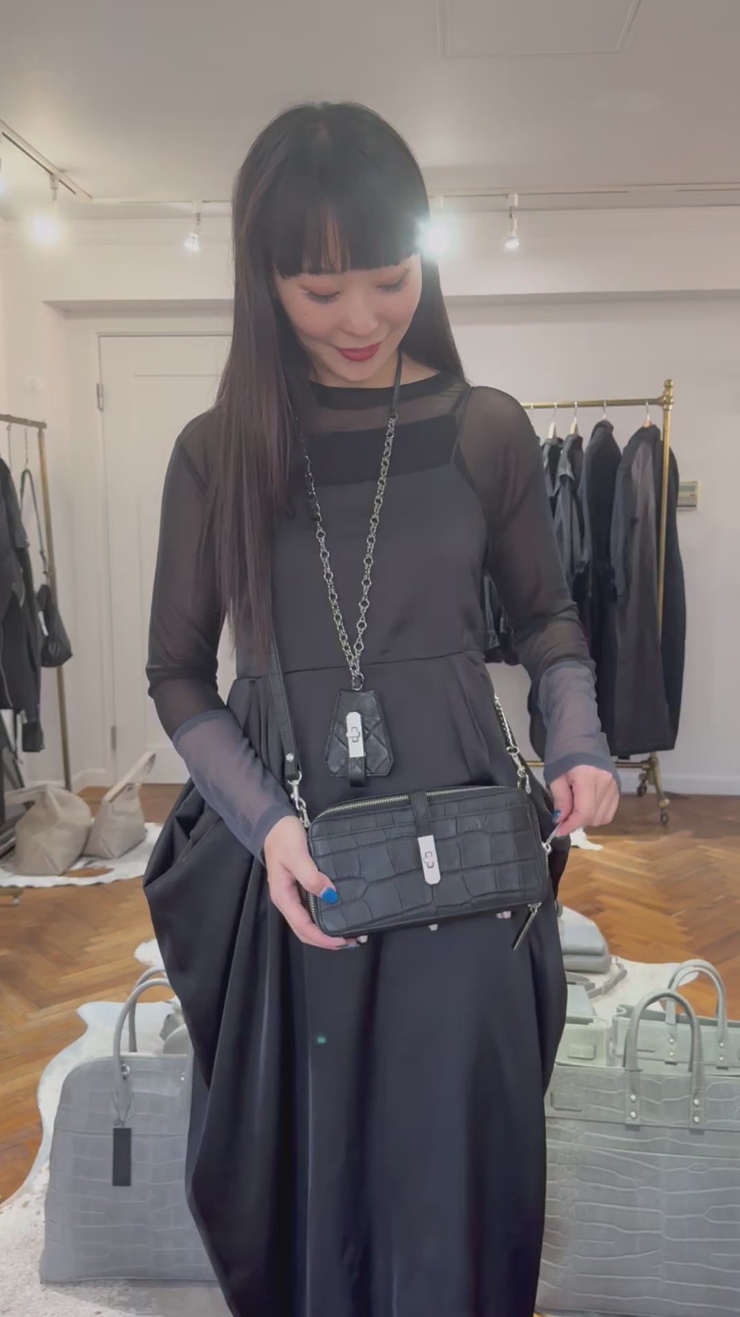 ⚠️予約【M.U.L.】ボックスウォレットショルダー クロコダイル型押し 